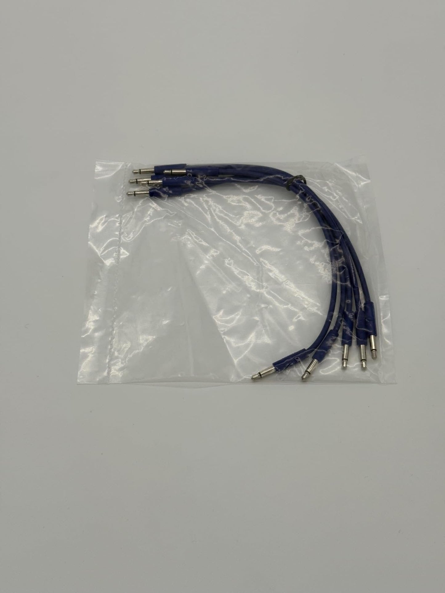 Starving Students Music Supplies Luigi's Modular mPatch Mini Eurorack Patch Cables - Blue 15 cm (6 in) 5 Pack