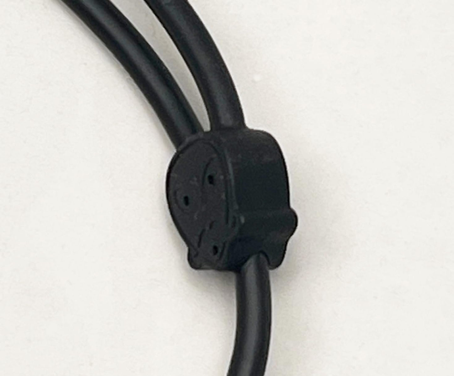 Starving Students Music Supplies Luigi's Modular M-Doppio Mini Y Right Angled Splitter Patch Cables 15cm x 15cm - 2 Pack (Black) - 3.5mm Splitter for Eurorack Modular Synthesizer