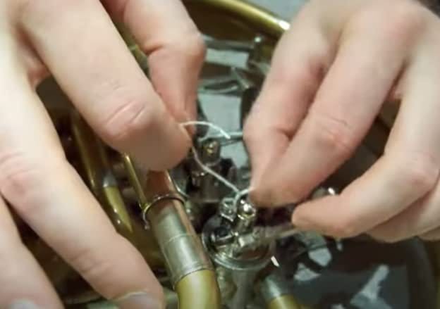 Faxx French Horn Rotor String, 36? White (1 Yard) - For Replacing Your French Horn Valve String