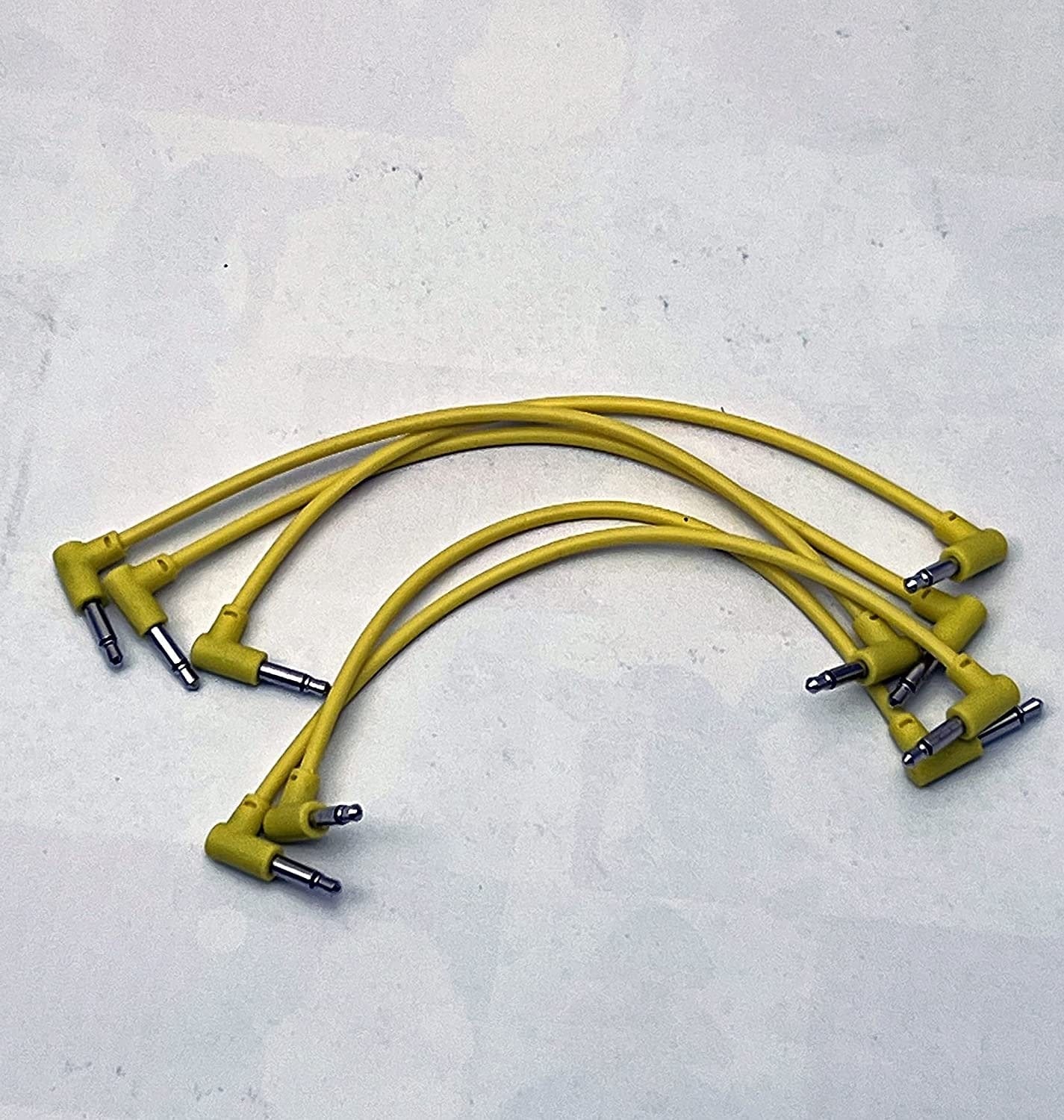 Luigis Modular M-PAR Right Angled Eurorack Patch Cables - Package of 5 Yellow Cables, 6 (15 cm)