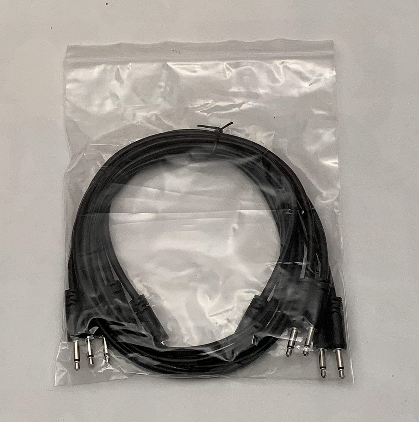 Luigis Modular Supply Spaghetti Eurorack Patch Cables - Package of 5 Black Cables, 24" (60 cm)